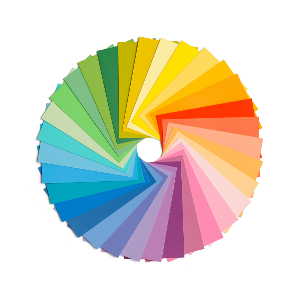 Das Bild zeigt mehrere bunte Blätter Papier als Kreis angeordnet. Die Farben der Bilder entsprechen einem Regenbogen in den Abstufungen und Übergängen der Farben.